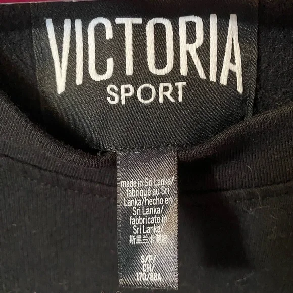 SOLD ❤️ Victoria’s Secret sport sweater - Picture 3 of 3